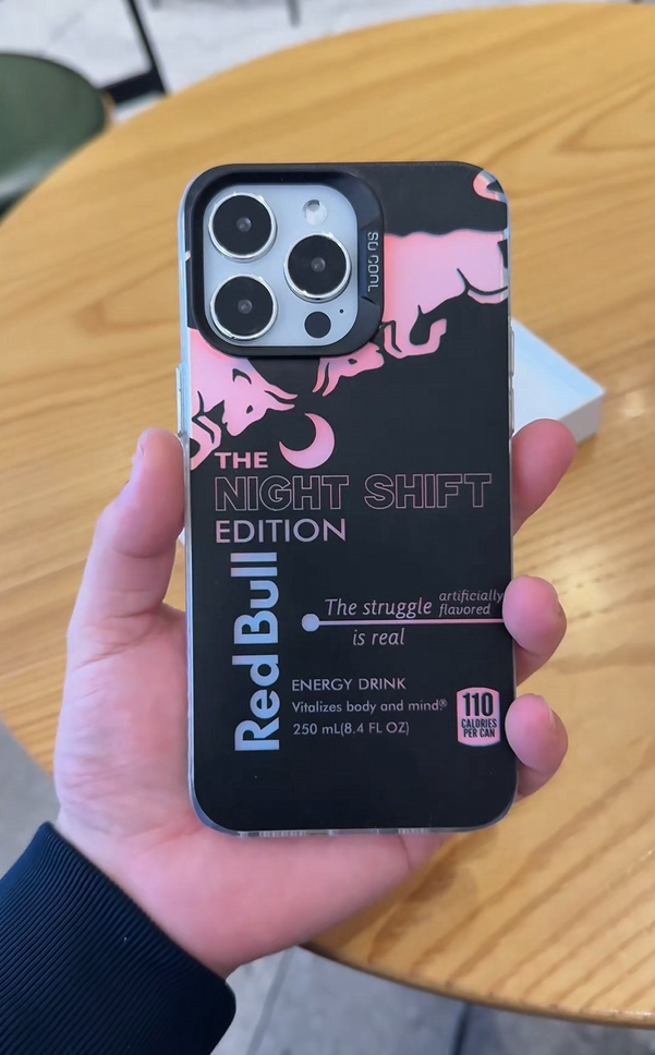 Red Bull Night Shift Zwart